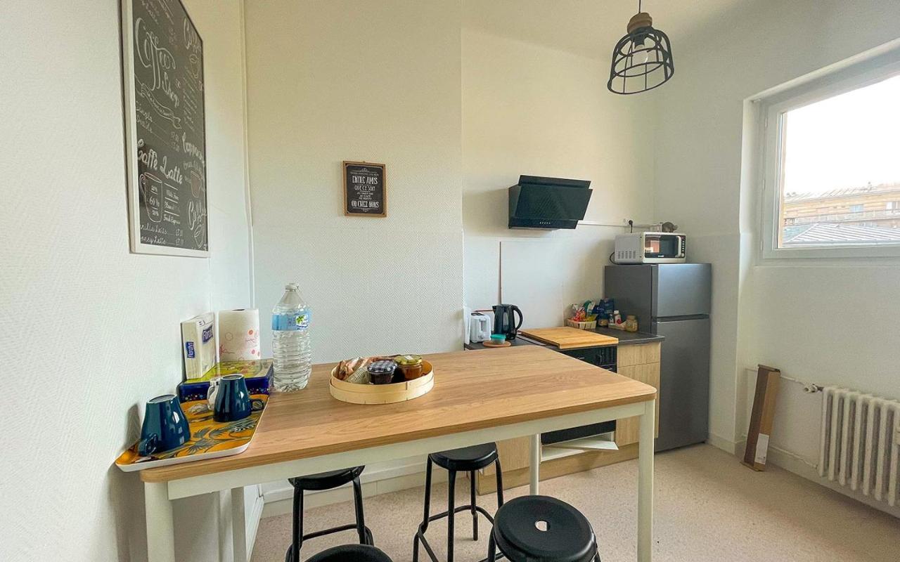 Séjour chez l'habitant Dans Un Spacieux - 100m2 Au Centre Proche Gare