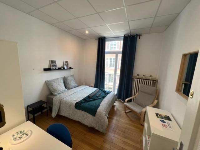 Séjour chez l'habitant Dans Un Spacieux - 100m2 Au Centre Proche Gare
