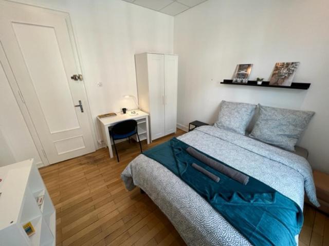 Séjour chez l'habitant Dans Un Spacieux - 100m2 Au Centre Proche Gare